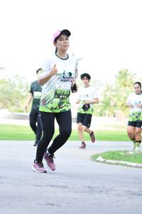 BIB: 785
                            <button type="button" onclick="openModal(3645630)" class="btn btn-primary btn-sm float-right btn-popup" data-toggle="modal" data-target=".modal-high-quality">
                        <i class="fas fa-shopping-cart"></i> Add to Cart
                    </button>
                                            <button type="button" onclick="isThisMe(3645630, true)" class="btn btn-success btn-sm float-right btn-popup btn-isme hidden" data-toggle="tooltip" data-placement="bottom" title="นี่คือรูปของคุณใช่ไหม คลิกที่นี่เพื่อเอาเข้าอัลบั้ม">
                        <i class="fas fa-plus"></i> Add to album
                    </button>
                    <button type="button" onclick="isThisMe(3645630, false)" class="btn btn-warning btn-sm float-right btn-popup btn-isnotme hidden">
                        <i class="fas fa-ban"></i> Remove from album
                    </button>