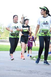 BIB: 247
                            <button type="button" onclick="openModal(3645180)" class="btn btn-primary btn-sm float-right btn-popup" data-toggle="modal" data-target=".modal-high-quality">
                        <i class="fas fa-shopping-cart"></i> Add to Cart
                    </button>
                                            <button type="button" onclick="isThisMe(3645180, true)" class="btn btn-success btn-sm float-right btn-popup btn-isme hidden" data-toggle="tooltip" data-placement="bottom" title="นี่คือรูปของคุณใช่ไหม คลิกที่นี่เพื่อเอาเข้าอัลบั้ม">
                        <i class="fas fa-plus"></i> Add to album
                    </button>
                    <button type="button" onclick="isThisMe(3645180, false)" class="btn btn-warning btn-sm float-right btn-popup btn-isnotme hidden">
                        <i class="fas fa-ban"></i> Remove from album
                    </button>