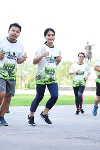 BIB: 
                            <button type="button" onclick="openModal(3645429)" class="btn btn-primary btn-sm float-right btn-popup" data-toggle="modal" data-target=".modal-high-quality">
                        <i class="fas fa-shopping-cart"></i> Add to Cart
                    </button>
                                            <button type="button" onclick="isThisMe(3645429, true)" class="btn btn-success btn-sm float-right btn-popup btn-isme hidden" data-toggle="tooltip" data-placement="bottom" title="นี่คือรูปของคุณใช่ไหม คลิกที่นี่เพื่อเอาเข้าอัลบั้ม">
                        <i class="fas fa-plus"></i> Add to album
                    </button>
                    <button type="button" onclick="isThisMe(3645429, false)" class="btn btn-warning btn-sm float-right btn-popup btn-isnotme hidden">
                        <i class="fas fa-ban"></i> Remove from album
                    </button>