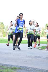 BIB: 2229
                            <button type="button" onclick="openModal(3579124)" class="btn btn-primary btn-sm float-right btn-popup" data-toggle="modal" data-target=".modal-high-quality">
                        <i class="fas fa-shopping-cart"></i> Add to Cart
                    </button>
                                            <button type="button" onclick="isThisMe(3579124, true)" class="btn btn-success btn-sm float-right btn-popup btn-isme hidden" data-toggle="tooltip" data-placement="bottom" title="นี่คือรูปของคุณใช่ไหม คลิกที่นี่เพื่อเอาเข้าอัลบั้ม">
                        <i class="fas fa-plus"></i> Add to album
                    </button>
                    <button type="button" onclick="isThisMe(3579124, false)" class="btn btn-warning btn-sm float-right btn-popup btn-isnotme hidden">
                        <i class="fas fa-ban"></i> Remove from album
                    </button>