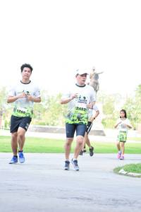 BIB: 2482, 1768
                            <button type="button" onclick="openModal(3645799)" class="btn btn-primary btn-sm float-right btn-popup" data-toggle="modal" data-target=".modal-high-quality">
                        <i class="fas fa-shopping-cart"></i> Add to Cart
                    </button>
                                            <button type="button" onclick="isThisMe(3645799, true)" class="btn btn-success btn-sm float-right btn-popup btn-isme hidden" data-toggle="tooltip" data-placement="bottom" title="นี่คือรูปของคุณใช่ไหม คลิกที่นี่เพื่อเอาเข้าอัลบั้ม">
                        <i class="fas fa-plus"></i> Add to album
                    </button>
                    <button type="button" onclick="isThisMe(3645799, false)" class="btn btn-warning btn-sm float-right btn-popup btn-isnotme hidden">
                        <i class="fas fa-ban"></i> Remove from album
                    </button>