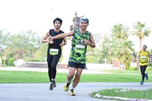 BIB: 1603, 1743
                            <button type="button" onclick="openModal(3575619)" class="btn btn-primary btn-sm float-right btn-popup" data-toggle="modal" data-target=".modal-high-quality">
                        <i class="fas fa-shopping-cart"></i> Add to Cart
                    </button>
                                            <button type="button" onclick="isThisMe(3575619, true)" class="btn btn-success btn-sm float-right btn-popup btn-isme hidden" data-toggle="tooltip" data-placement="bottom" title="นี่คือรูปของคุณใช่ไหม คลิกที่นี่เพื่อเอาเข้าอัลบั้ม">
                        <i class="fas fa-plus"></i> Add to album
                    </button>
                    <button type="button" onclick="isThisMe(3575619, false)" class="btn btn-warning btn-sm float-right btn-popup btn-isnotme hidden">
                        <i class="fas fa-ban"></i> Remove from album
                    </button>