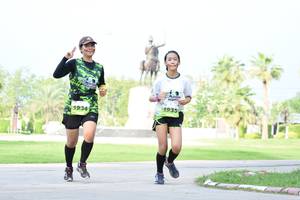 BIB: 1935, 1934
                            <button type="button" onclick="openModal(3670602)" class="btn btn-primary btn-sm float-right btn-popup" data-toggle="modal" data-target=".modal-high-quality">
                        <i class="fas fa-shopping-cart"></i> Add to Cart
                    </button>
                                            <button type="button" onclick="isThisMe(3670602, true)" class="btn btn-success btn-sm float-right btn-popup btn-isme hidden" data-toggle="tooltip" data-placement="bottom" title="นี่คือรูปของคุณใช่ไหม คลิกที่นี่เพื่อเอาเข้าอัลบั้ม">
                        <i class="fas fa-plus"></i> Add to album
                    </button>
                    <button type="button" onclick="isThisMe(3670602, false)" class="btn btn-warning btn-sm float-right btn-popup btn-isnotme hidden">
                        <i class="fas fa-ban"></i> Remove from album
                    </button>