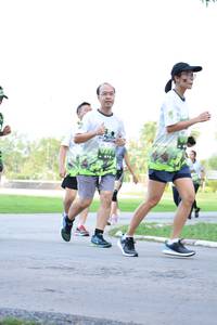 BIB: 373
                            <button type="button" onclick="openModal(3578881)" class="btn btn-primary btn-sm float-right btn-popup" data-toggle="modal" data-target=".modal-high-quality">
                        <i class="fas fa-shopping-cart"></i> Add to Cart
                    </button>
                                            <button type="button" onclick="isThisMe(3578881, true)" class="btn btn-success btn-sm float-right btn-popup btn-isme hidden" data-toggle="tooltip" data-placement="bottom" title="นี่คือรูปของคุณใช่ไหม คลิกที่นี่เพื่อเอาเข้าอัลบั้ม">
                        <i class="fas fa-plus"></i> Add to album
                    </button>
                    <button type="button" onclick="isThisMe(3578881, false)" class="btn btn-warning btn-sm float-right btn-popup btn-isnotme hidden">
                        <i class="fas fa-ban"></i> Remove from album
                    </button>