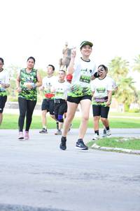 BIB: 568
                            <button type="button" onclick="openModal(3645537)" class="btn btn-primary btn-sm float-right btn-popup" data-toggle="modal" data-target=".modal-high-quality">
                        <i class="fas fa-shopping-cart"></i> Add to Cart
                    </button>
                                            <button type="button" onclick="isThisMe(3645537, true)" class="btn btn-success btn-sm float-right btn-popup btn-isme hidden" data-toggle="tooltip" data-placement="bottom" title="นี่คือรูปของคุณใช่ไหม คลิกที่นี่เพื่อเอาเข้าอัลบั้ม">
                        <i class="fas fa-plus"></i> Add to album
                    </button>
                    <button type="button" onclick="isThisMe(3645537, false)" class="btn btn-warning btn-sm float-right btn-popup btn-isnotme hidden">
                        <i class="fas fa-ban"></i> Remove from album
                    </button>