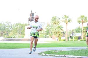 BIB: 
                            <button type="button" onclick="openModal(3577317)" class="btn btn-primary btn-sm float-right btn-popup" data-toggle="modal" data-target=".modal-high-quality">
                        <i class="fas fa-shopping-cart"></i> Add to Cart
                    </button>
                                            <button type="button" onclick="isThisMe(3577317, true)" class="btn btn-success btn-sm float-right btn-popup btn-isme hidden" data-toggle="tooltip" data-placement="bottom" title="นี่คือรูปของคุณใช่ไหม คลิกที่นี่เพื่อเอาเข้าอัลบั้ม">
                        <i class="fas fa-plus"></i> Add to album
                    </button>
                    <button type="button" onclick="isThisMe(3577317, false)" class="btn btn-warning btn-sm float-right btn-popup btn-isnotme hidden">
                        <i class="fas fa-ban"></i> Remove from album
                    </button>