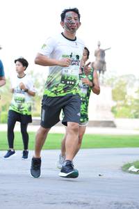 BIB: 1294
                            <button type="button" onclick="openModal(3578477)" class="btn btn-primary btn-sm float-right btn-popup" data-toggle="modal" data-target=".modal-high-quality">
                        <i class="fas fa-shopping-cart"></i> Add to Cart
                    </button>
                                            <button type="button" onclick="isThisMe(3578477, true)" class="btn btn-success btn-sm float-right btn-popup btn-isme hidden" data-toggle="tooltip" data-placement="bottom" title="นี่คือรูปของคุณใช่ไหม คลิกที่นี่เพื่อเอาเข้าอัลบั้ม">
                        <i class="fas fa-plus"></i> Add to album
                    </button>
                    <button type="button" onclick="isThisMe(3578477, false)" class="btn btn-warning btn-sm float-right btn-popup btn-isnotme hidden">
                        <i class="fas fa-ban"></i> Remove from album
                    </button>