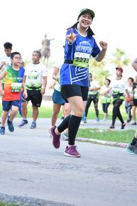 BIB: 2273
                            <button type="button" onclick="openModal(3645451)" class="btn btn-primary btn-sm float-right btn-popup" data-toggle="modal" data-target=".modal-high-quality">
                        <i class="fas fa-shopping-cart"></i> Add to Cart
                    </button>
                                            <button type="button" onclick="isThisMe(3645451, true)" class="btn btn-success btn-sm float-right btn-popup btn-isme hidden" data-toggle="tooltip" data-placement="bottom" title="นี่คือรูปของคุณใช่ไหม คลิกที่นี่เพื่อเอาเข้าอัลบั้ม">
                        <i class="fas fa-plus"></i> Add to album
                    </button>
                    <button type="button" onclick="isThisMe(3645451, false)" class="btn btn-warning btn-sm float-right btn-popup btn-isnotme hidden">
                        <i class="fas fa-ban"></i> Remove from album
                    </button>