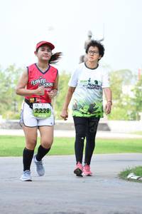 BIB: 2228
                            <button type="button" onclick="openModal(3665798)" class="btn btn-primary btn-sm float-right btn-popup" data-toggle="modal" data-target=".modal-high-quality">
                        <i class="fas fa-shopping-cart"></i> Add to Cart
                    </button>
                                            <button type="button" onclick="isThisMe(3665798, true)" class="btn btn-success btn-sm float-right btn-popup btn-isme hidden" data-toggle="tooltip" data-placement="bottom" title="นี่คือรูปของคุณใช่ไหม คลิกที่นี่เพื่อเอาเข้าอัลบั้ม">
                        <i class="fas fa-plus"></i> Add to album
                    </button>
                    <button type="button" onclick="isThisMe(3665798, false)" class="btn btn-warning btn-sm float-right btn-popup btn-isnotme hidden">
                        <i class="fas fa-ban"></i> Remove from album
                    </button>