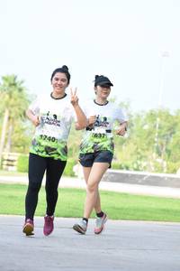 BIB: 637, 1740
                            <button type="button" onclick="openModal(3666312)" class="btn btn-primary btn-sm float-right btn-popup" data-toggle="modal" data-target=".modal-high-quality">
                        <i class="fas fa-shopping-cart"></i> Add to Cart
                    </button>
                                            <button type="button" onclick="isThisMe(3666312, true)" class="btn btn-success btn-sm float-right btn-popup btn-isme hidden" data-toggle="tooltip" data-placement="bottom" title="นี่คือรูปของคุณใช่ไหม คลิกที่นี่เพื่อเอาเข้าอัลบั้ม">
                        <i class="fas fa-plus"></i> Add to album
                    </button>
                    <button type="button" onclick="isThisMe(3666312, false)" class="btn btn-warning btn-sm float-right btn-popup btn-isnotme hidden">
                        <i class="fas fa-ban"></i> Remove from album
                    </button>