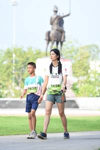 BIB: 1656, 1657
                            <button type="button" onclick="openModal(3673205)" class="btn btn-primary btn-sm float-right btn-popup" data-toggle="modal" data-target=".modal-high-quality">
                        <i class="fas fa-shopping-cart"></i> Add to Cart
                    </button>
                                            <button type="button" onclick="isThisMe(3673205, true)" class="btn btn-success btn-sm float-right btn-popup btn-isme hidden" data-toggle="tooltip" data-placement="bottom" title="นี่คือรูปของคุณใช่ไหม คลิกที่นี่เพื่อเอาเข้าอัลบั้ม">
                        <i class="fas fa-plus"></i> Add to album
                    </button>
                    <button type="button" onclick="isThisMe(3673205, false)" class="btn btn-warning btn-sm float-right btn-popup btn-isnotme hidden">
                        <i class="fas fa-ban"></i> Remove from album
                    </button>