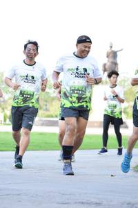 BIB: 2902, 1294
                            <button type="button" onclick="openModal(3578470)" class="btn btn-primary btn-sm float-right btn-popup" data-toggle="modal" data-target=".modal-high-quality">
                        <i class="fas fa-shopping-cart"></i> Add to Cart
                    </button>
                                            <button type="button" onclick="isThisMe(3578470, true)" class="btn btn-success btn-sm float-right btn-popup btn-isme hidden" data-toggle="tooltip" data-placement="bottom" title="นี่คือรูปของคุณใช่ไหม คลิกที่นี่เพื่อเอาเข้าอัลบั้ม">
                        <i class="fas fa-plus"></i> Add to album
                    </button>
                    <button type="button" onclick="isThisMe(3578470, false)" class="btn btn-warning btn-sm float-right btn-popup btn-isnotme hidden">
                        <i class="fas fa-ban"></i> Remove from album
                    </button>