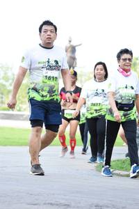 BIB: 1611, 2671
                            <button type="button" onclick="openModal(3646775)" class="btn btn-primary btn-sm float-right btn-popup" data-toggle="modal" data-target=".modal-high-quality">
                        <i class="fas fa-shopping-cart"></i> Add to Cart
                    </button>
                                            <button type="button" onclick="isThisMe(3646775, true)" class="btn btn-success btn-sm float-right btn-popup btn-isme hidden" data-toggle="tooltip" data-placement="bottom" title="นี่คือรูปของคุณใช่ไหม คลิกที่นี่เพื่อเอาเข้าอัลบั้ม">
                        <i class="fas fa-plus"></i> Add to album
                    </button>
                    <button type="button" onclick="isThisMe(3646775, false)" class="btn btn-warning btn-sm float-right btn-popup btn-isnotme hidden">
                        <i class="fas fa-ban"></i> Remove from album
                    </button>