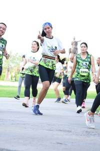 BIB: 2488
                            <button type="button" onclick="openModal(3645491)" class="btn btn-primary btn-sm float-right btn-popup" data-toggle="modal" data-target=".modal-high-quality">
                        <i class="fas fa-shopping-cart"></i> Add to Cart
                    </button>
                                            <button type="button" onclick="isThisMe(3645491, true)" class="btn btn-success btn-sm float-right btn-popup btn-isme hidden" data-toggle="tooltip" data-placement="bottom" title="นี่คือรูปของคุณใช่ไหม คลิกที่นี่เพื่อเอาเข้าอัลบั้ม">
                        <i class="fas fa-plus"></i> Add to album
                    </button>
                    <button type="button" onclick="isThisMe(3645491, false)" class="btn btn-warning btn-sm float-right btn-popup btn-isnotme hidden">
                        <i class="fas fa-ban"></i> Remove from album
                    </button>