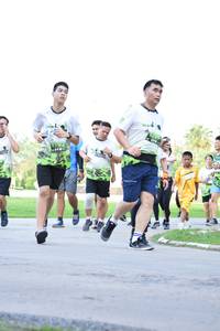 BIB: 
                            <button type="button" onclick="openModal(3579164)" class="btn btn-primary btn-sm float-right btn-popup" data-toggle="modal" data-target=".modal-high-quality">
                        <i class="fas fa-shopping-cart"></i> Add to Cart
                    </button>
                                            <button type="button" onclick="isThisMe(3579164, true)" class="btn btn-success btn-sm float-right btn-popup btn-isme hidden" data-toggle="tooltip" data-placement="bottom" title="นี่คือรูปของคุณใช่ไหม คลิกที่นี่เพื่อเอาเข้าอัลบั้ม">
                        <i class="fas fa-plus"></i> Add to album
                    </button>
                    <button type="button" onclick="isThisMe(3579164, false)" class="btn btn-warning btn-sm float-right btn-popup btn-isnotme hidden">
                        <i class="fas fa-ban"></i> Remove from album
                    </button>