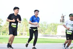 BIB: 1317, 2116
                            <button type="button" onclick="openModal(3666661)" class="btn btn-primary btn-sm float-right btn-popup" data-toggle="modal" data-target=".modal-high-quality">
                        <i class="fas fa-shopping-cart"></i> Add to Cart
                    </button>
                                            <button type="button" onclick="isThisMe(3666661, true)" class="btn btn-success btn-sm float-right btn-popup btn-isme hidden" data-toggle="tooltip" data-placement="bottom" title="นี่คือรูปของคุณใช่ไหม คลิกที่นี่เพื่อเอาเข้าอัลบั้ม">
                        <i class="fas fa-plus"></i> Add to album
                    </button>
                    <button type="button" onclick="isThisMe(3666661, false)" class="btn btn-warning btn-sm float-right btn-popup btn-isnotme hidden">
                        <i class="fas fa-ban"></i> Remove from album
                    </button>