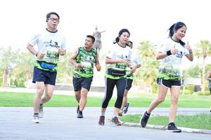 BIB: 397
                            <button type="button" onclick="openModal(3577691)" class="btn btn-primary btn-sm float-right btn-popup" data-toggle="modal" data-target=".modal-high-quality">
                        <i class="fas fa-shopping-cart"></i> Add to Cart
                    </button>
                                            <button type="button" onclick="isThisMe(3577691, true)" class="btn btn-success btn-sm float-right btn-popup btn-isme hidden" data-toggle="tooltip" data-placement="bottom" title="นี่คือรูปของคุณใช่ไหม คลิกที่นี่เพื่อเอาเข้าอัลบั้ม">
                        <i class="fas fa-plus"></i> Add to album
                    </button>
                    <button type="button" onclick="isThisMe(3577691, false)" class="btn btn-warning btn-sm float-right btn-popup btn-isnotme hidden">
                        <i class="fas fa-ban"></i> Remove from album
                    </button>