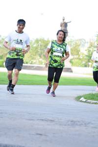 BIB: 248
                            <button type="button" onclick="openModal(3578766)" class="btn btn-primary btn-sm float-right btn-popup" data-toggle="modal" data-target=".modal-high-quality">
                        <i class="fas fa-shopping-cart"></i> Add to Cart
                    </button>
                                            <button type="button" onclick="isThisMe(3578766, true)" class="btn btn-success btn-sm float-right btn-popup btn-isme hidden" data-toggle="tooltip" data-placement="bottom" title="นี่คือรูปของคุณใช่ไหม คลิกที่นี่เพื่อเอาเข้าอัลบั้ม">
                        <i class="fas fa-plus"></i> Add to album
                    </button>
                    <button type="button" onclick="isThisMe(3578766, false)" class="btn btn-warning btn-sm float-right btn-popup btn-isnotme hidden">
                        <i class="fas fa-ban"></i> Remove from album
                    </button>