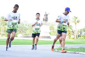 BIB: 2154, 1170, 1172
                            <button type="button" onclick="openModal(3577603)" class="btn btn-primary btn-sm float-right btn-popup" data-toggle="modal" data-target=".modal-high-quality">
                        <i class="fas fa-shopping-cart"></i> Add to Cart
                    </button>
                                            <button type="button" onclick="isThisMe(3577603, true)" class="btn btn-success btn-sm float-right btn-popup btn-isme hidden" data-toggle="tooltip" data-placement="bottom" title="นี่คือรูปของคุณใช่ไหม คลิกที่นี่เพื่อเอาเข้าอัลบั้ม">
                        <i class="fas fa-plus"></i> Add to album
                    </button>
                    <button type="button" onclick="isThisMe(3577603, false)" class="btn btn-warning btn-sm float-right btn-popup btn-isnotme hidden">
                        <i class="fas fa-ban"></i> Remove from album
                    </button>