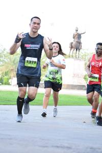 BIB: 1379
                            <button type="button" onclick="openModal(3578385)" class="btn btn-primary btn-sm float-right btn-popup" data-toggle="modal" data-target=".modal-high-quality">
                        <i class="fas fa-shopping-cart"></i> Add to Cart
                    </button>
                                            <button type="button" onclick="isThisMe(3578385, true)" class="btn btn-success btn-sm float-right btn-popup btn-isme hidden" data-toggle="tooltip" data-placement="bottom" title="นี่คือรูปของคุณใช่ไหม คลิกที่นี่เพื่อเอาเข้าอัลบั้ม">
                        <i class="fas fa-plus"></i> Add to album
                    </button>
                    <button type="button" onclick="isThisMe(3578385, false)" class="btn btn-warning btn-sm float-right btn-popup btn-isnotme hidden">
                        <i class="fas fa-ban"></i> Remove from album
                    </button>