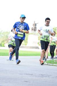 BIB: 1488
                            <button type="button" onclick="openModal(3645620)" class="btn btn-primary btn-sm float-right btn-popup" data-toggle="modal" data-target=".modal-high-quality">
                        <i class="fas fa-shopping-cart"></i> Add to Cart
                    </button>
                                            <button type="button" onclick="isThisMe(3645620, true)" class="btn btn-success btn-sm float-right btn-popup btn-isme hidden" data-toggle="tooltip" data-placement="bottom" title="นี่คือรูปของคุณใช่ไหม คลิกที่นี่เพื่อเอาเข้าอัลบั้ม">
                        <i class="fas fa-plus"></i> Add to album
                    </button>
                    <button type="button" onclick="isThisMe(3645620, false)" class="btn btn-warning btn-sm float-right btn-popup btn-isnotme hidden">
                        <i class="fas fa-ban"></i> Remove from album
                    </button>