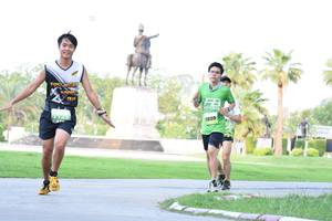 BIB: 1320
                            <button type="button" onclick="openModal(3575842)" class="btn btn-primary btn-sm float-right btn-popup" data-toggle="modal" data-target=".modal-high-quality">
                        <i class="fas fa-shopping-cart"></i> Add to Cart
                    </button>
                                            <button type="button" onclick="isThisMe(3575842, true)" class="btn btn-success btn-sm float-right btn-popup btn-isme hidden" data-toggle="tooltip" data-placement="bottom" title="นี่คือรูปของคุณใช่ไหม คลิกที่นี่เพื่อเอาเข้าอัลบั้ม">
                        <i class="fas fa-plus"></i> Add to album
                    </button>
                    <button type="button" onclick="isThisMe(3575842, false)" class="btn btn-warning btn-sm float-right btn-popup btn-isnotme hidden">
                        <i class="fas fa-ban"></i> Remove from album
                    </button>