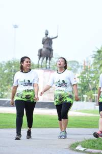 BIB: 1345
                            <button type="button" onclick="openModal(3673728)" class="btn btn-primary btn-sm float-right btn-popup" data-toggle="modal" data-target=".modal-high-quality">
                        <i class="fas fa-shopping-cart"></i> Add to Cart
                    </button>
                                            <button type="button" onclick="isThisMe(3673728, true)" class="btn btn-success btn-sm float-right btn-popup btn-isme hidden" data-toggle="tooltip" data-placement="bottom" title="นี่คือรูปของคุณใช่ไหม คลิกที่นี่เพื่อเอาเข้าอัลบั้ม">
                        <i class="fas fa-plus"></i> Add to album
                    </button>
                    <button type="button" onclick="isThisMe(3673728, false)" class="btn btn-warning btn-sm float-right btn-popup btn-isnotme hidden">
                        <i class="fas fa-ban"></i> Remove from album
                    </button>