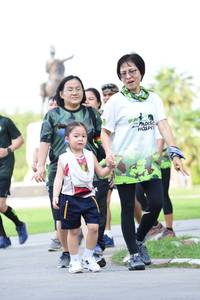 BIB: 
                            <button type="button" onclick="openModal(3646844)" class="btn btn-primary btn-sm float-right btn-popup" data-toggle="modal" data-target=".modal-high-quality">
                        <i class="fas fa-shopping-cart"></i> Add to Cart
                    </button>
                                            <button type="button" onclick="isThisMe(3646844, true)" class="btn btn-success btn-sm float-right btn-popup btn-isme hidden" data-toggle="tooltip" data-placement="bottom" title="นี่คือรูปของคุณใช่ไหม คลิกที่นี่เพื่อเอาเข้าอัลบั้ม">
                        <i class="fas fa-plus"></i> Add to album
                    </button>
                    <button type="button" onclick="isThisMe(3646844, false)" class="btn btn-warning btn-sm float-right btn-popup btn-isnotme hidden">
                        <i class="fas fa-ban"></i> Remove from album
                    </button>