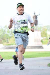 BIB: 320
                            <button type="button" onclick="openModal(3653317)" class="btn btn-primary btn-sm float-right btn-popup" data-toggle="modal" data-target=".modal-high-quality">
                        <i class="fas fa-shopping-cart"></i> Add to Cart
                    </button>
                                            <button type="button" onclick="isThisMe(3653317, true)" class="btn btn-success btn-sm float-right btn-popup btn-isme hidden" data-toggle="tooltip" data-placement="bottom" title="นี่คือรูปของคุณใช่ไหม คลิกที่นี่เพื่อเอาเข้าอัลบั้ม">
                        <i class="fas fa-plus"></i> Add to album
                    </button>
                    <button type="button" onclick="isThisMe(3653317, false)" class="btn btn-warning btn-sm float-right btn-popup btn-isnotme hidden">
                        <i class="fas fa-ban"></i> Remove from album
                    </button>