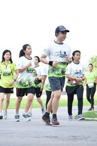 BIB: 1790
                            <button type="button" onclick="openModal(3646908)" class="btn btn-primary btn-sm float-right btn-popup" data-toggle="modal" data-target=".modal-high-quality">
                        <i class="fas fa-shopping-cart"></i> Add to Cart
                    </button>
                                            <button type="button" onclick="isThisMe(3646908, true)" class="btn btn-success btn-sm float-right btn-popup btn-isme hidden" data-toggle="tooltip" data-placement="bottom" title="นี่คือรูปของคุณใช่ไหม คลิกที่นี่เพื่อเอาเข้าอัลบั้ม">
                        <i class="fas fa-plus"></i> Add to album
                    </button>
                    <button type="button" onclick="isThisMe(3646908, false)" class="btn btn-warning btn-sm float-right btn-popup btn-isnotme hidden">
                        <i class="fas fa-ban"></i> Remove from album
                    </button>