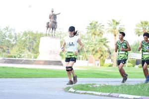 BIB: 1717
                            <button type="button" onclick="openModal(3576760)" class="btn btn-primary btn-sm float-right btn-popup" data-toggle="modal" data-target=".modal-high-quality">
                        <i class="fas fa-shopping-cart"></i> Add to Cart
                    </button>
                                            <button type="button" onclick="isThisMe(3576760, true)" class="btn btn-success btn-sm float-right btn-popup btn-isme hidden" data-toggle="tooltip" data-placement="bottom" title="นี่คือรูปของคุณใช่ไหม คลิกที่นี่เพื่อเอาเข้าอัลบั้ม">
                        <i class="fas fa-plus"></i> Add to album
                    </button>
                    <button type="button" onclick="isThisMe(3576760, false)" class="btn btn-warning btn-sm float-right btn-popup btn-isnotme hidden">
                        <i class="fas fa-ban"></i> Remove from album
                    </button>