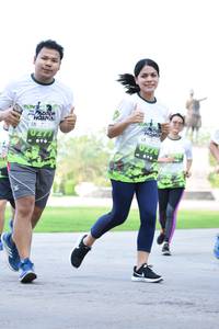 BIB: 
                            <button type="button" onclick="openModal(3645439)" class="btn btn-primary btn-sm float-right btn-popup" data-toggle="modal" data-target=".modal-high-quality">
                        <i class="fas fa-shopping-cart"></i> Add to Cart
                    </button>
                                            <button type="button" onclick="isThisMe(3645439, true)" class="btn btn-success btn-sm float-right btn-popup btn-isme hidden" data-toggle="tooltip" data-placement="bottom" title="นี่คือรูปของคุณใช่ไหม คลิกที่นี่เพื่อเอาเข้าอัลบั้ม">
                        <i class="fas fa-plus"></i> Add to album
                    </button>
                    <button type="button" onclick="isThisMe(3645439, false)" class="btn btn-warning btn-sm float-right btn-popup btn-isnotme hidden">
                        <i class="fas fa-ban"></i> Remove from album
                    </button>