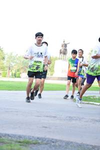 BIB: 1529
                            <button type="button" onclick="openModal(3579134)" class="btn btn-primary btn-sm float-right btn-popup" data-toggle="modal" data-target=".modal-high-quality">
                        <i class="fas fa-shopping-cart"></i> Add to Cart
                    </button>
                                            <button type="button" onclick="isThisMe(3579134, true)" class="btn btn-success btn-sm float-right btn-popup btn-isme hidden" data-toggle="tooltip" data-placement="bottom" title="นี่คือรูปของคุณใช่ไหม คลิกที่นี่เพื่อเอาเข้าอัลบั้ม">
                        <i class="fas fa-plus"></i> Add to album
                    </button>
                    <button type="button" onclick="isThisMe(3579134, false)" class="btn btn-warning btn-sm float-right btn-popup btn-isnotme hidden">
                        <i class="fas fa-ban"></i> Remove from album
                    </button>