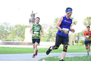 BIB: 1554
                            <button type="button" onclick="openModal(3575774)" class="btn btn-primary btn-sm float-right btn-popup" data-toggle="modal" data-target=".modal-high-quality">
                        <i class="fas fa-shopping-cart"></i> Add to Cart
                    </button>
                                            <button type="button" onclick="isThisMe(3575774, true)" class="btn btn-success btn-sm float-right btn-popup btn-isme hidden" data-toggle="tooltip" data-placement="bottom" title="นี่คือรูปของคุณใช่ไหม คลิกที่นี่เพื่อเอาเข้าอัลบั้ม">
                        <i class="fas fa-plus"></i> Add to album
                    </button>
                    <button type="button" onclick="isThisMe(3575774, false)" class="btn btn-warning btn-sm float-right btn-popup btn-isnotme hidden">
                        <i class="fas fa-ban"></i> Remove from album
                    </button>