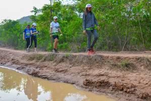 BIB: 1930, 2281, 2276
                            <button type="button" onclick="openModal(3737897)" class="btn btn-primary btn-sm float-right btn-popup" data-toggle="modal" data-target=".modal-high-quality">
                        <i class="fas fa-shopping-cart"></i> Add to Cart
                    </button>
                                            <button type="button" onclick="isThisMe(3737897, true)" class="btn btn-success btn-sm float-right btn-popup btn-isme hidden" data-toggle="tooltip" data-placement="bottom" title="นี่คือรูปของคุณใช่ไหม คลิกที่นี่เพื่อเอาเข้าอัลบั้ม">
                        <i class="fas fa-plus"></i> Add to album
                    </button>
                    <button type="button" onclick="isThisMe(3737897, false)" class="btn btn-warning btn-sm float-right btn-popup btn-isnotme hidden">
                        <i class="fas fa-ban"></i> Remove from album
                    </button>