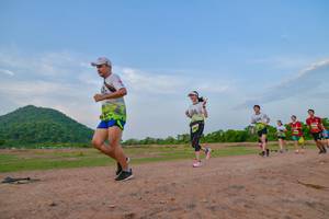 BIB: 1907
                            <button type="button" onclick="openModal(3787592)" class="btn btn-primary btn-sm float-right btn-popup" data-toggle="modal" data-target=".modal-high-quality">
                        <i class="fas fa-shopping-cart"></i> Add to Cart
                    </button>
                                            <button type="button" onclick="isThisMe(3787592, true)" class="btn btn-success btn-sm float-right btn-popup btn-isme hidden" data-toggle="tooltip" data-placement="bottom" title="นี่คือรูปของคุณใช่ไหม คลิกที่นี่เพื่อเอาเข้าอัลบั้ม">
                        <i class="fas fa-plus"></i> Add to album
                    </button>
                    <button type="button" onclick="isThisMe(3787592, false)" class="btn btn-warning btn-sm float-right btn-popup btn-isnotme hidden">
                        <i class="fas fa-ban"></i> Remove from album
                    </button>