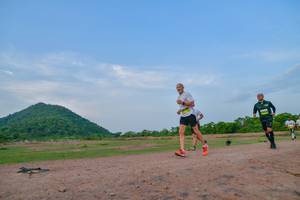 BIB: 2650, 1923
                            <button type="button" onclick="openModal(3787394)" class="btn btn-primary btn-sm float-right btn-popup" data-toggle="modal" data-target=".modal-high-quality">
                        <i class="fas fa-shopping-cart"></i> Add to Cart
                    </button>
                                            <button type="button" onclick="isThisMe(3787394, true)" class="btn btn-success btn-sm float-right btn-popup btn-isme hidden" data-toggle="tooltip" data-placement="bottom" title="นี่คือรูปของคุณใช่ไหม คลิกที่นี่เพื่อเอาเข้าอัลบั้ม">
                        <i class="fas fa-plus"></i> Add to album
                    </button>
                    <button type="button" onclick="isThisMe(3787394, false)" class="btn btn-warning btn-sm float-right btn-popup btn-isnotme hidden">
                        <i class="fas fa-ban"></i> Remove from album
                    </button>