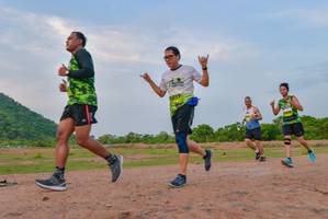 BIB: 2125, 1519
                            <button type="button" onclick="openModal(3766513)" class="btn btn-primary btn-sm float-right btn-popup" data-toggle="modal" data-target=".modal-high-quality">
                        <i class="fas fa-shopping-cart"></i> Add to Cart
                    </button>
                                            <button type="button" onclick="isThisMe(3766513, true)" class="btn btn-success btn-sm float-right btn-popup btn-isme hidden" data-toggle="tooltip" data-placement="bottom" title="นี่คือรูปของคุณใช่ไหม คลิกที่นี่เพื่อเอาเข้าอัลบั้ม">
                        <i class="fas fa-plus"></i> Add to album
                    </button>
                    <button type="button" onclick="isThisMe(3766513, false)" class="btn btn-warning btn-sm float-right btn-popup btn-isnotme hidden">
                        <i class="fas fa-ban"></i> Remove from album
                    </button>