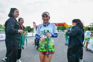 BIB: 1818
                            <button type="button" onclick="openModal(3732180)" class="btn btn-primary btn-sm float-right btn-popup" data-toggle="modal" data-target=".modal-high-quality">
                        <i class="fas fa-shopping-cart"></i> Add to Cart
                    </button>
                                            <button type="button" onclick="isThisMe(3732180, true)" class="btn btn-success btn-sm float-right btn-popup btn-isme hidden" data-toggle="tooltip" data-placement="bottom" title="นี่คือรูปของคุณใช่ไหม คลิกที่นี่เพื่อเอาเข้าอัลบั้ม">
                        <i class="fas fa-plus"></i> Add to album
                    </button>
                    <button type="button" onclick="isThisMe(3732180, false)" class="btn btn-warning btn-sm float-right btn-popup btn-isnotme hidden">
                        <i class="fas fa-ban"></i> Remove from album
                    </button>