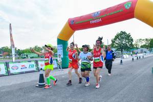 BIB: 2262, 2248, 2254, 1532
                            <button type="button" onclick="openModal(3732227)" class="btn btn-primary btn-sm float-right btn-popup" data-toggle="modal" data-target=".modal-high-quality">
                        <i class="fas fa-shopping-cart"></i> Add to Cart
                    </button>
                                            <button type="button" onclick="isThisMe(3732227, true)" class="btn btn-success btn-sm float-right btn-popup btn-isme hidden" data-toggle="tooltip" data-placement="bottom" title="นี่คือรูปของคุณใช่ไหม คลิกที่นี่เพื่อเอาเข้าอัลบั้ม">
                        <i class="fas fa-plus"></i> Add to album
                    </button>
                    <button type="button" onclick="isThisMe(3732227, false)" class="btn btn-warning btn-sm float-right btn-popup btn-isnotme hidden">
                        <i class="fas fa-ban"></i> Remove from album
                    </button>