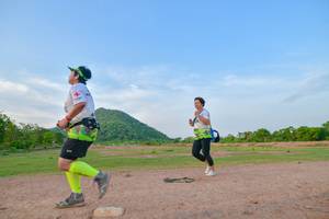 BIB: 1309, 1636
                            <button type="button" onclick="openModal(3788105)" class="btn btn-primary btn-sm float-right btn-popup" data-toggle="modal" data-target=".modal-high-quality">
                        <i class="fas fa-shopping-cart"></i> Add to Cart
                    </button>
                                            <button type="button" onclick="isThisMe(3788105, true)" class="btn btn-success btn-sm float-right btn-popup btn-isme hidden" data-toggle="tooltip" data-placement="bottom" title="นี่คือรูปของคุณใช่ไหม คลิกที่นี่เพื่อเอาเข้าอัลบั้ม">
                        <i class="fas fa-plus"></i> Add to album
                    </button>
                    <button type="button" onclick="isThisMe(3788105, false)" class="btn btn-warning btn-sm float-right btn-popup btn-isnotme hidden">
                        <i class="fas fa-ban"></i> Remove from album
                    </button>