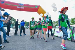 BIB: 2762
                            <button type="button" onclick="openModal(3732259)" class="btn btn-primary btn-sm float-right btn-popup" data-toggle="modal" data-target=".modal-high-quality">
                        <i class="fas fa-shopping-cart"></i> Add to Cart
                    </button>
                                            <button type="button" onclick="isThisMe(3732259, true)" class="btn btn-success btn-sm float-right btn-popup btn-isme hidden" data-toggle="tooltip" data-placement="bottom" title="นี่คือรูปของคุณใช่ไหม คลิกที่นี่เพื่อเอาเข้าอัลบั้ม">
                        <i class="fas fa-plus"></i> Add to album
                    </button>
                    <button type="button" onclick="isThisMe(3732259, false)" class="btn btn-warning btn-sm float-right btn-popup btn-isnotme hidden">
                        <i class="fas fa-ban"></i> Remove from album
                    </button>