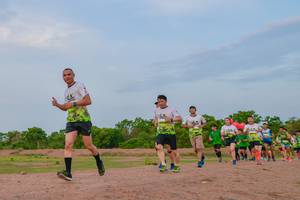 BIB: 1916, 1371
                            <button type="button" onclick="openModal(3760066)" class="btn btn-primary btn-sm float-right btn-popup" data-toggle="modal" data-target=".modal-high-quality">
                        <i class="fas fa-shopping-cart"></i> Add to Cart
                    </button>
                                            <button type="button" onclick="isThisMe(3760066, true)" class="btn btn-success btn-sm float-right btn-popup btn-isme hidden" data-toggle="tooltip" data-placement="bottom" title="นี่คือรูปของคุณใช่ไหม คลิกที่นี่เพื่อเอาเข้าอัลบั้ม">
                        <i class="fas fa-plus"></i> Add to album
                    </button>
                    <button type="button" onclick="isThisMe(3760066, false)" class="btn btn-warning btn-sm float-right btn-popup btn-isnotme hidden">
                        <i class="fas fa-ban"></i> Remove from album
                    </button>