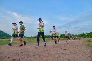 BIB: 2246, 1654, 1529
                            <button type="button" onclick="openModal(3787299)" class="btn btn-primary btn-sm float-right btn-popup" data-toggle="modal" data-target=".modal-high-quality">
                        <i class="fas fa-shopping-cart"></i> Add to Cart
                    </button>
                                            <button type="button" onclick="isThisMe(3787299, true)" class="btn btn-success btn-sm float-right btn-popup btn-isme hidden" data-toggle="tooltip" data-placement="bottom" title="นี่คือรูปของคุณใช่ไหม คลิกที่นี่เพื่อเอาเข้าอัลบั้ม">
                        <i class="fas fa-plus"></i> Add to album
                    </button>
                    <button type="button" onclick="isThisMe(3787299, false)" class="btn btn-warning btn-sm float-right btn-popup btn-isnotme hidden">
                        <i class="fas fa-ban"></i> Remove from album
                    </button>