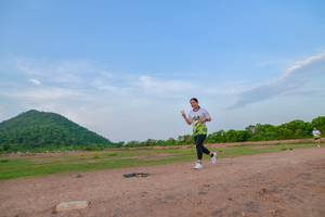 BIB: 1438
                            <button type="button" onclick="openModal(3787807)" class="btn btn-primary btn-sm float-right btn-popup" data-toggle="modal" data-target=".modal-high-quality">
                        <i class="fas fa-shopping-cart"></i> Add to Cart
                    </button>
                                            <button type="button" onclick="isThisMe(3787807, true)" class="btn btn-success btn-sm float-right btn-popup btn-isme hidden" data-toggle="tooltip" data-placement="bottom" title="นี่คือรูปของคุณใช่ไหม คลิกที่นี่เพื่อเอาเข้าอัลบั้ม">
                        <i class="fas fa-plus"></i> Add to album
                    </button>
                    <button type="button" onclick="isThisMe(3787807, false)" class="btn btn-warning btn-sm float-right btn-popup btn-isnotme hidden">
                        <i class="fas fa-ban"></i> Remove from album
                    </button>