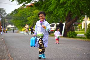 BIB: 880
                            <button type="button" onclick="openModal(3787696)" class="btn btn-primary btn-sm float-right btn-popup" data-toggle="modal" data-target=".modal-high-quality">
                        <i class="fas fa-shopping-cart"></i> Add to Cart
                    </button>
                                            <button type="button" onclick="isThisMe(3787696, true)" class="btn btn-success btn-sm float-right btn-popup btn-isme hidden" data-toggle="tooltip" data-placement="bottom" title="นี่คือรูปของคุณใช่ไหม คลิกที่นี่เพื่อเอาเข้าอัลบั้ม">
                        <i class="fas fa-plus"></i> Add to album
                    </button>
                    <button type="button" onclick="isThisMe(3787696, false)" class="btn btn-warning btn-sm float-right btn-popup btn-isnotme hidden">
                        <i class="fas fa-ban"></i> Remove from album
                    </button>