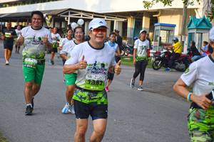 BIB: 1382
                            <button type="button" onclick="openModal(3787662)" class="btn btn-primary btn-sm float-right btn-popup" data-toggle="modal" data-target=".modal-high-quality">
                        <i class="fas fa-shopping-cart"></i> Add to Cart
                    </button>
                                            <button type="button" onclick="isThisMe(3787662, true)" class="btn btn-success btn-sm float-right btn-popup btn-isme hidden" data-toggle="tooltip" data-placement="bottom" title="นี่คือรูปของคุณใช่ไหม คลิกที่นี่เพื่อเอาเข้าอัลบั้ม">
                        <i class="fas fa-plus"></i> Add to album
                    </button>
                    <button type="button" onclick="isThisMe(3787662, false)" class="btn btn-warning btn-sm float-right btn-popup btn-isnotme hidden">
                        <i class="fas fa-ban"></i> Remove from album
                    </button>