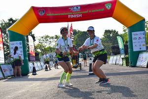 BIB: 2033
                            <button type="button" onclick="openModal(3787391)" class="btn btn-primary btn-sm float-right btn-popup" data-toggle="modal" data-target=".modal-high-quality">
                        <i class="fas fa-shopping-cart"></i> Add to Cart
                    </button>
                                            <button type="button" onclick="isThisMe(3787391, true)" class="btn btn-success btn-sm float-right btn-popup btn-isme hidden" data-toggle="tooltip" data-placement="bottom" title="นี่คือรูปของคุณใช่ไหม คลิกที่นี่เพื่อเอาเข้าอัลบั้ม">
                        <i class="fas fa-plus"></i> Add to album
                    </button>
                    <button type="button" onclick="isThisMe(3787391, false)" class="btn btn-warning btn-sm float-right btn-popup btn-isnotme hidden">
                        <i class="fas fa-ban"></i> Remove from album
                    </button>