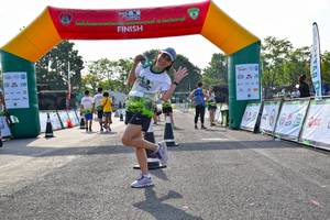 BIB: 1470
                            <button type="button" onclick="openModal(3787324)" class="btn btn-primary btn-sm float-right btn-popup" data-toggle="modal" data-target=".modal-high-quality">
                        <i class="fas fa-shopping-cart"></i> Add to Cart
                    </button>
                                            <button type="button" onclick="isThisMe(3787324, true)" class="btn btn-success btn-sm float-right btn-popup btn-isme hidden" data-toggle="tooltip" data-placement="bottom" title="นี่คือรูปของคุณใช่ไหม คลิกที่นี่เพื่อเอาเข้าอัลบั้ม">
                        <i class="fas fa-plus"></i> Add to album
                    </button>
                    <button type="button" onclick="isThisMe(3787324, false)" class="btn btn-warning btn-sm float-right btn-popup btn-isnotme hidden">
                        <i class="fas fa-ban"></i> Remove from album
                    </button>