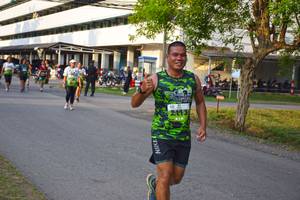 BIB: 2113
                            <button type="button" onclick="openModal(3787552)" class="btn btn-primary btn-sm float-right btn-popup" data-toggle="modal" data-target=".modal-high-quality">
                        <i class="fas fa-shopping-cart"></i> Add to Cart
                    </button>
                                            <button type="button" onclick="isThisMe(3787552, true)" class="btn btn-success btn-sm float-right btn-popup btn-isme hidden" data-toggle="tooltip" data-placement="bottom" title="นี่คือรูปของคุณใช่ไหม คลิกที่นี่เพื่อเอาเข้าอัลบั้ม">
                        <i class="fas fa-plus"></i> Add to album
                    </button>
                    <button type="button" onclick="isThisMe(3787552, false)" class="btn btn-warning btn-sm float-right btn-popup btn-isnotme hidden">
                        <i class="fas fa-ban"></i> Remove from album
                    </button>